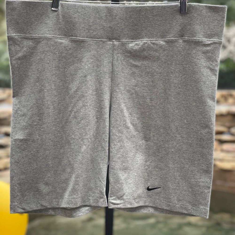 NIKE TIGHT FIT BIKE SHORTS GRAY DB6053-063